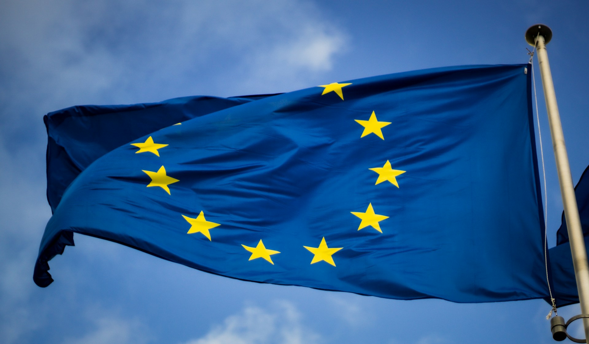 AI Updates in the EU: General Overview and Answers of Member of European Parliament Lukas Mandl